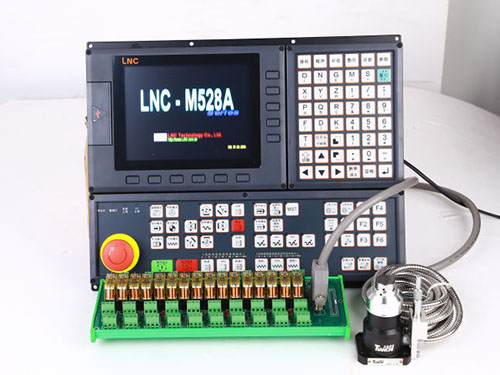 宝元数控系统LNC-M528A